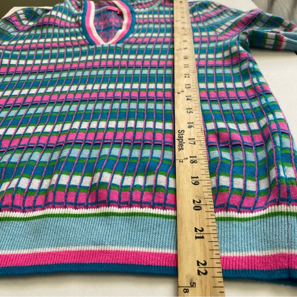 Lily‎ Pulitzer Women’s Hoody Sweater Top Sz XS short sleeve V-Neckline - Picture 10 of 10
